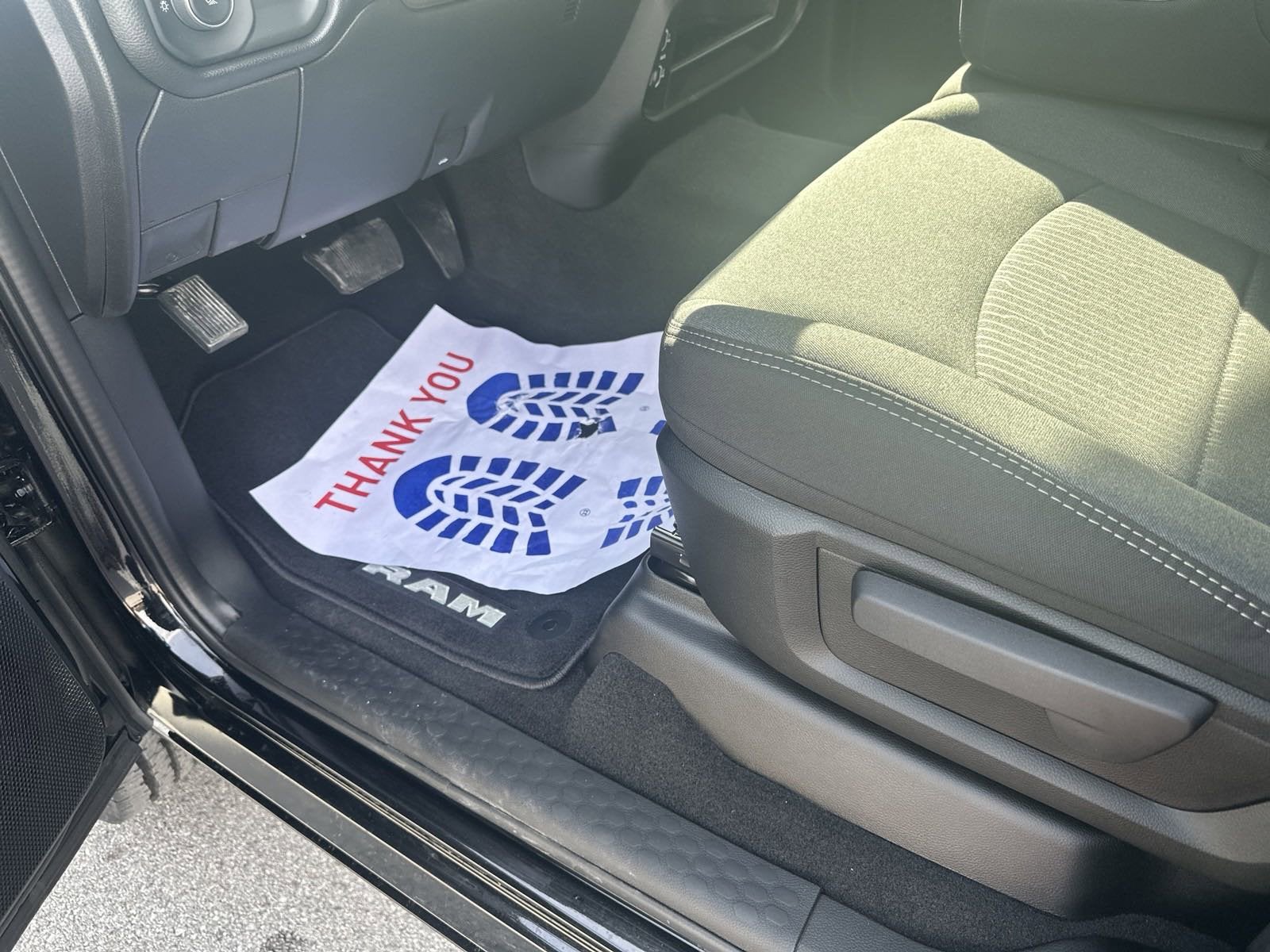 2024 RAM Ram 2500 RAM 2500 TRADESMAN CREW CAB 4X4 6'4' BOX