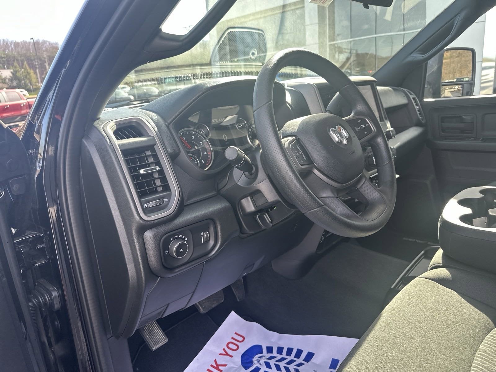 2024 RAM Ram 2500 RAM 2500 TRADESMAN CREW CAB 4X4 6'4' BOX