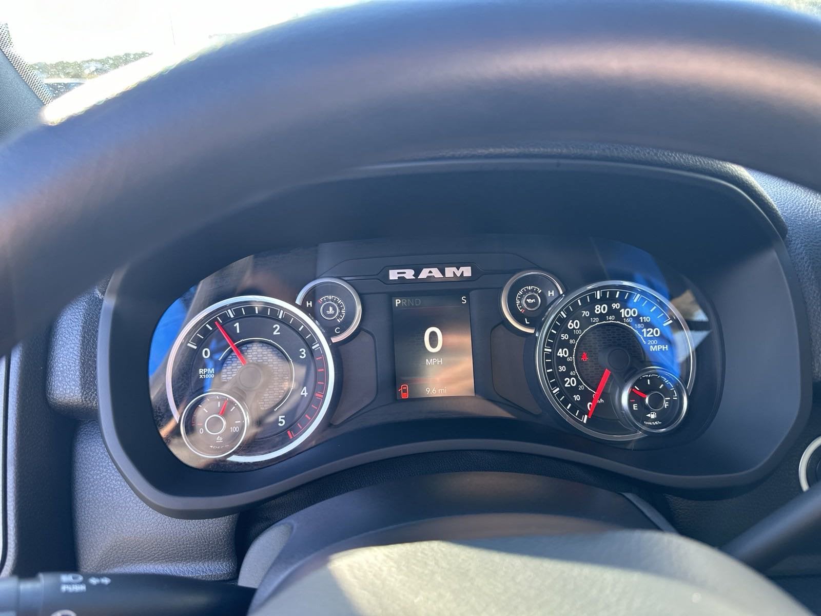 2024 RAM Ram 2500 RAM 2500 TRADESMAN CREW CAB 4X4 6'4' BOX