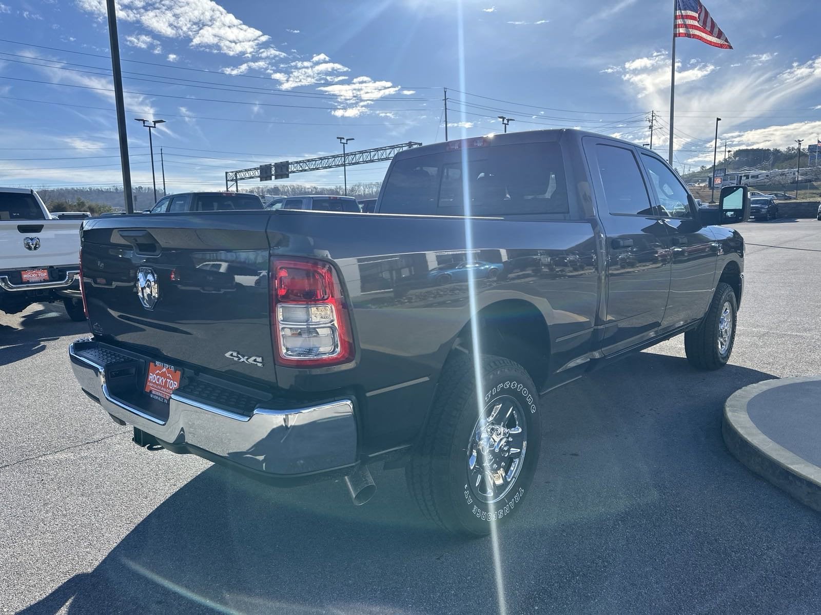 2024 RAM Ram 2500 RAM 2500 TRADESMAN CREW CAB 4X4 6'4' BOX