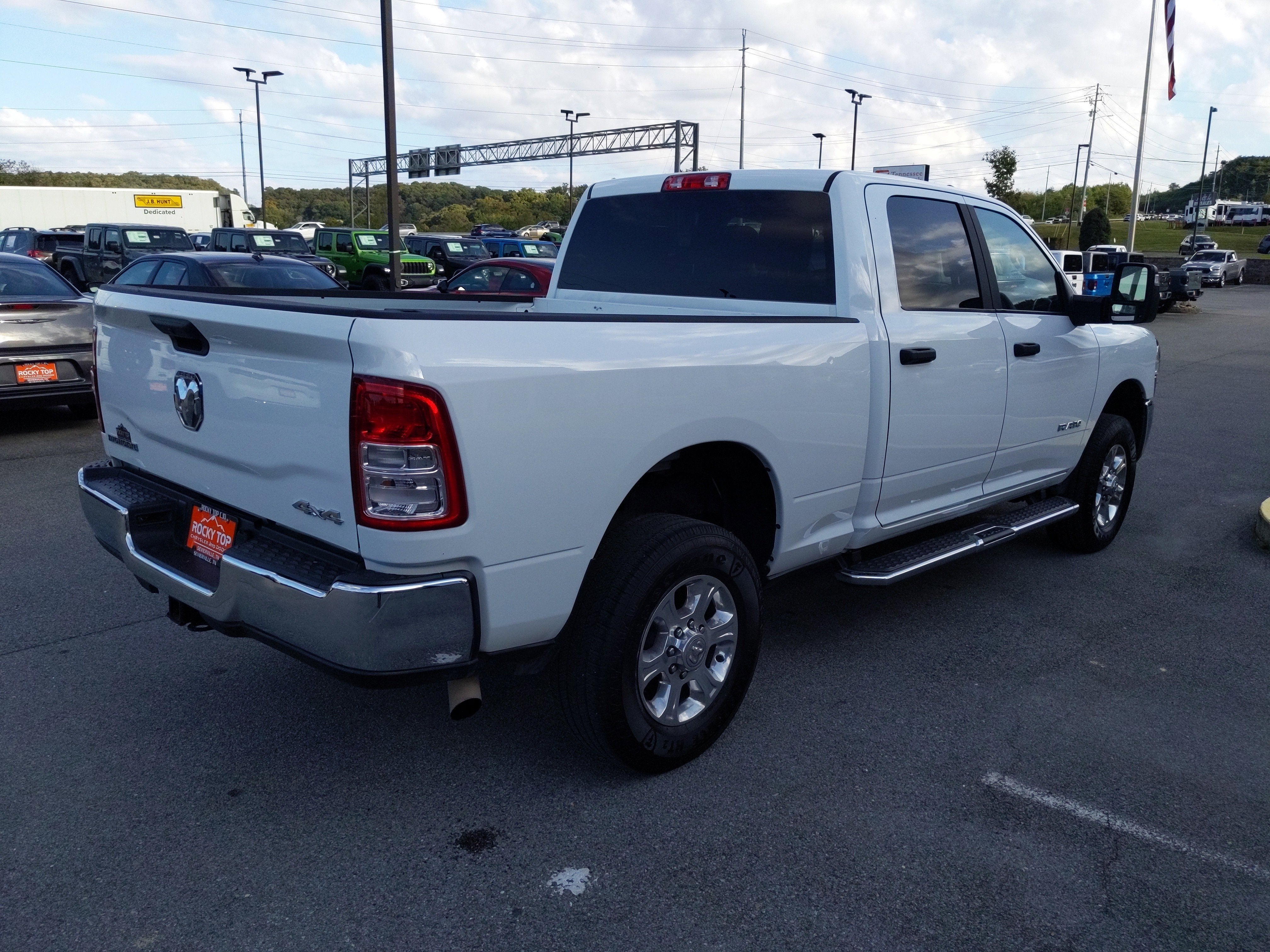 2024 RAM 2500 Big Horn Crew Cab 4x4 6'4' Box