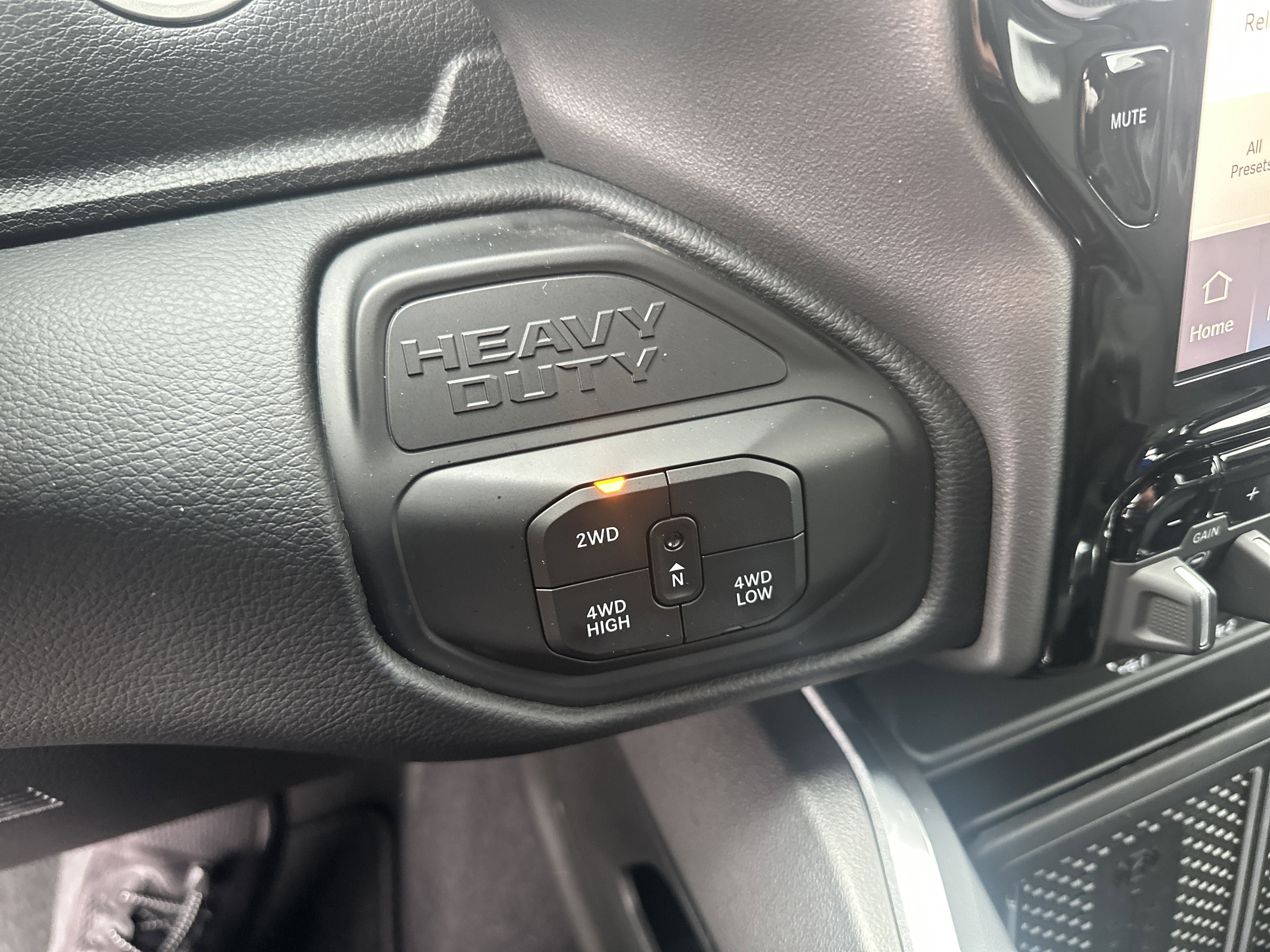 2026 RAM Ram 2500 RAM 2500 LARAMIE CREW CAB 4X4 6'4' BOX