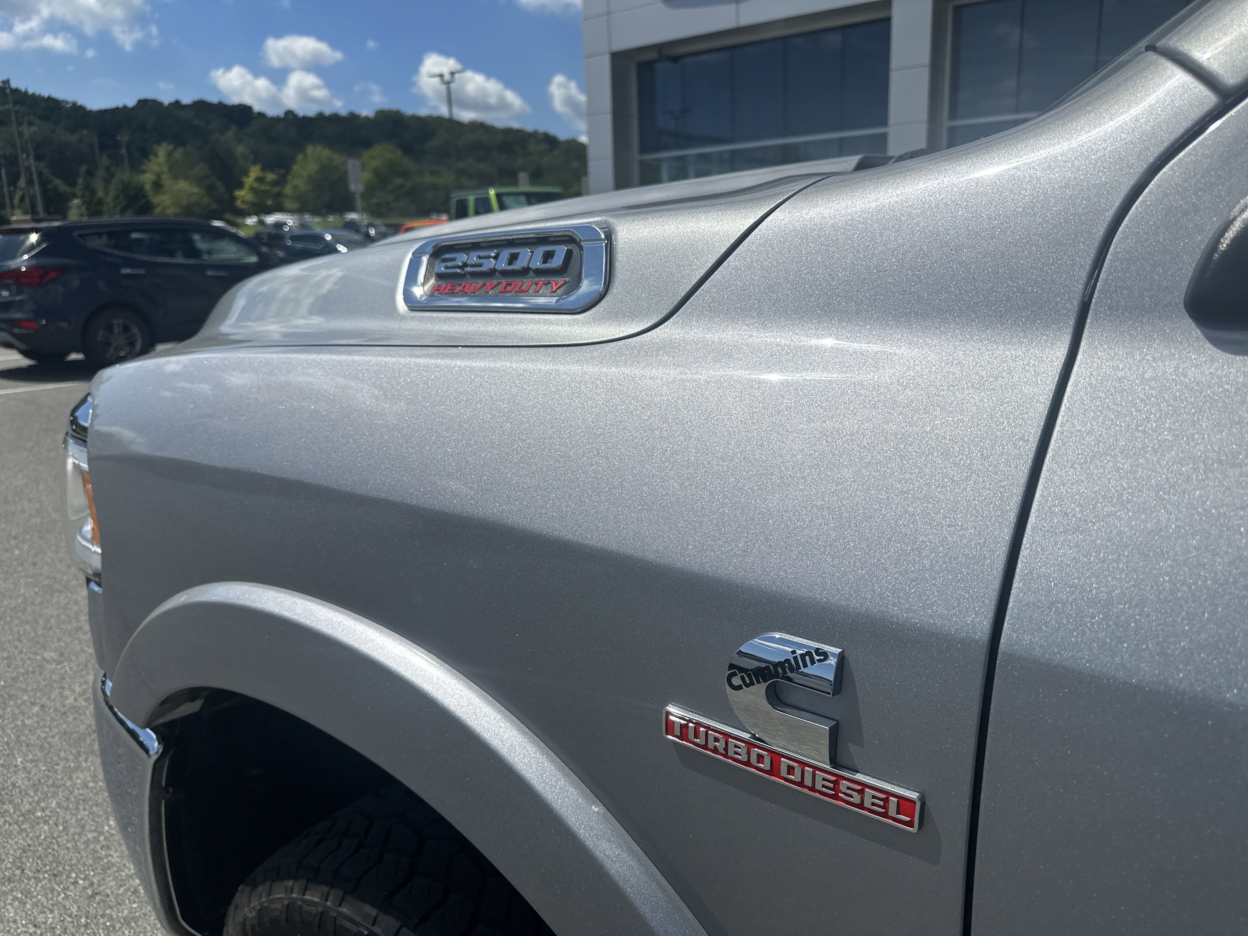 2022 RAM 2500 Laramie Crew Cab 4x4 6'4' Box