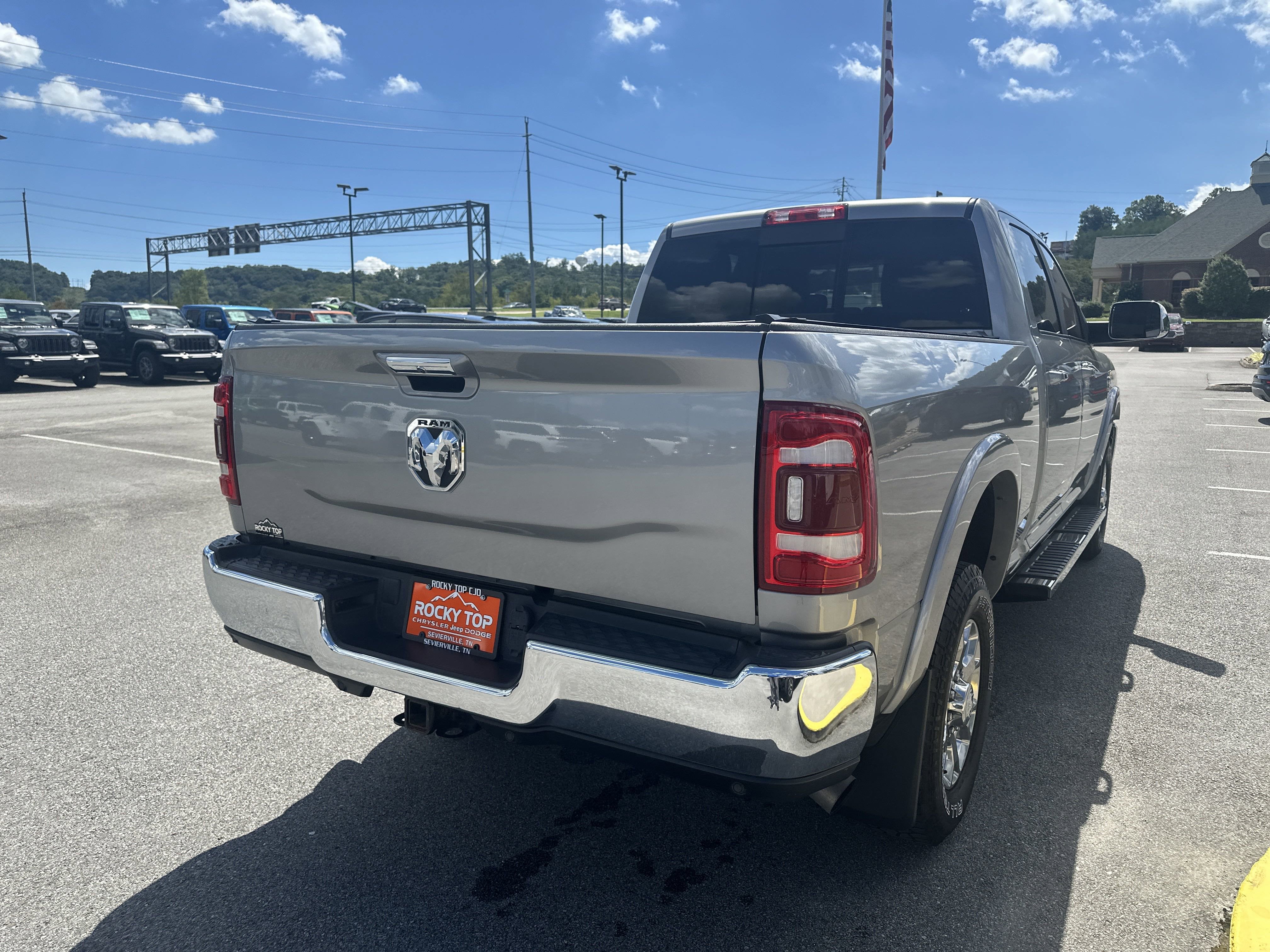2022 RAM 2500 Laramie Crew Cab 4x4 6'4' Box