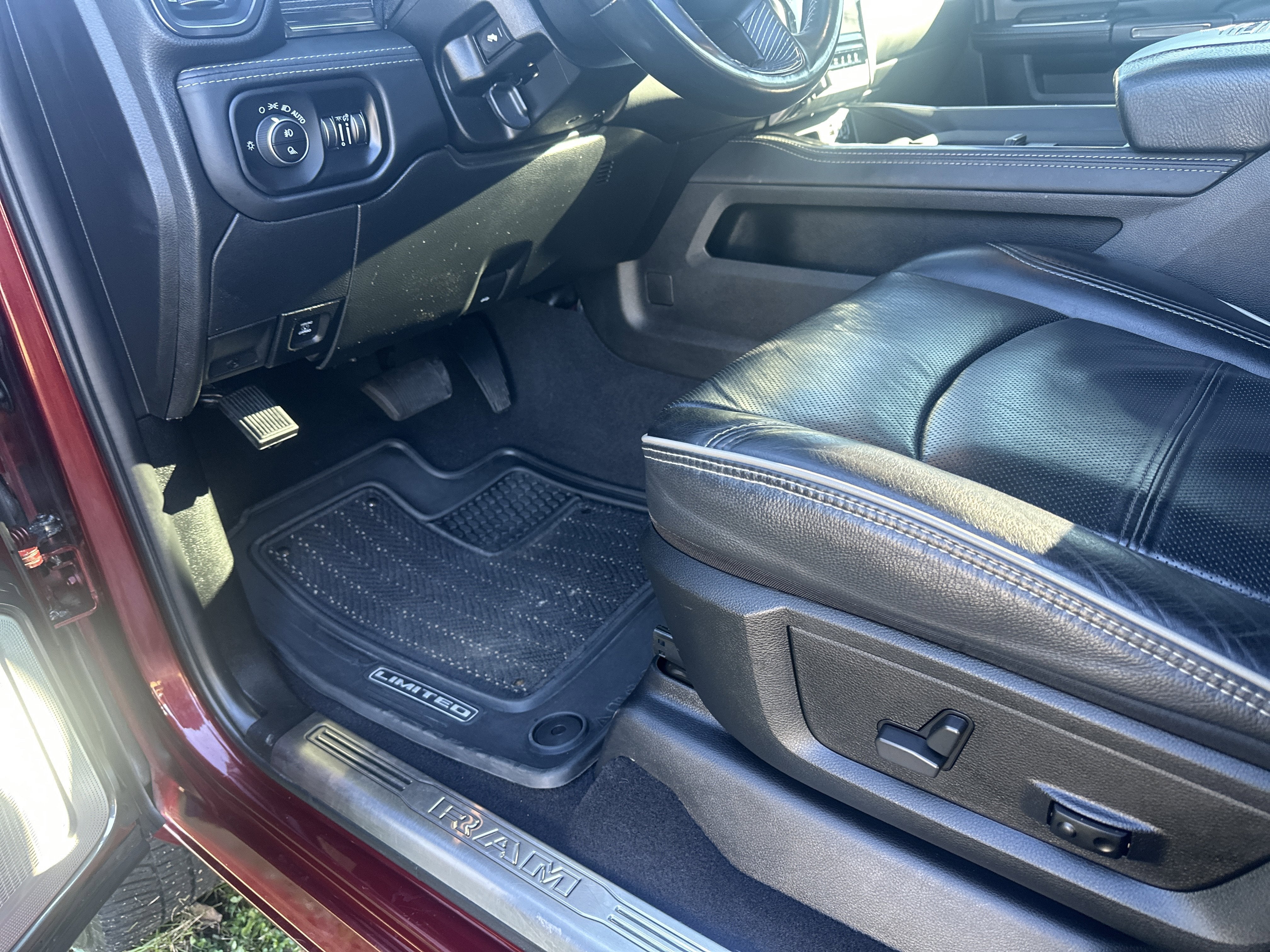 2021 RAM 2500 Limited Mega Cab 4x4 6'4' Box