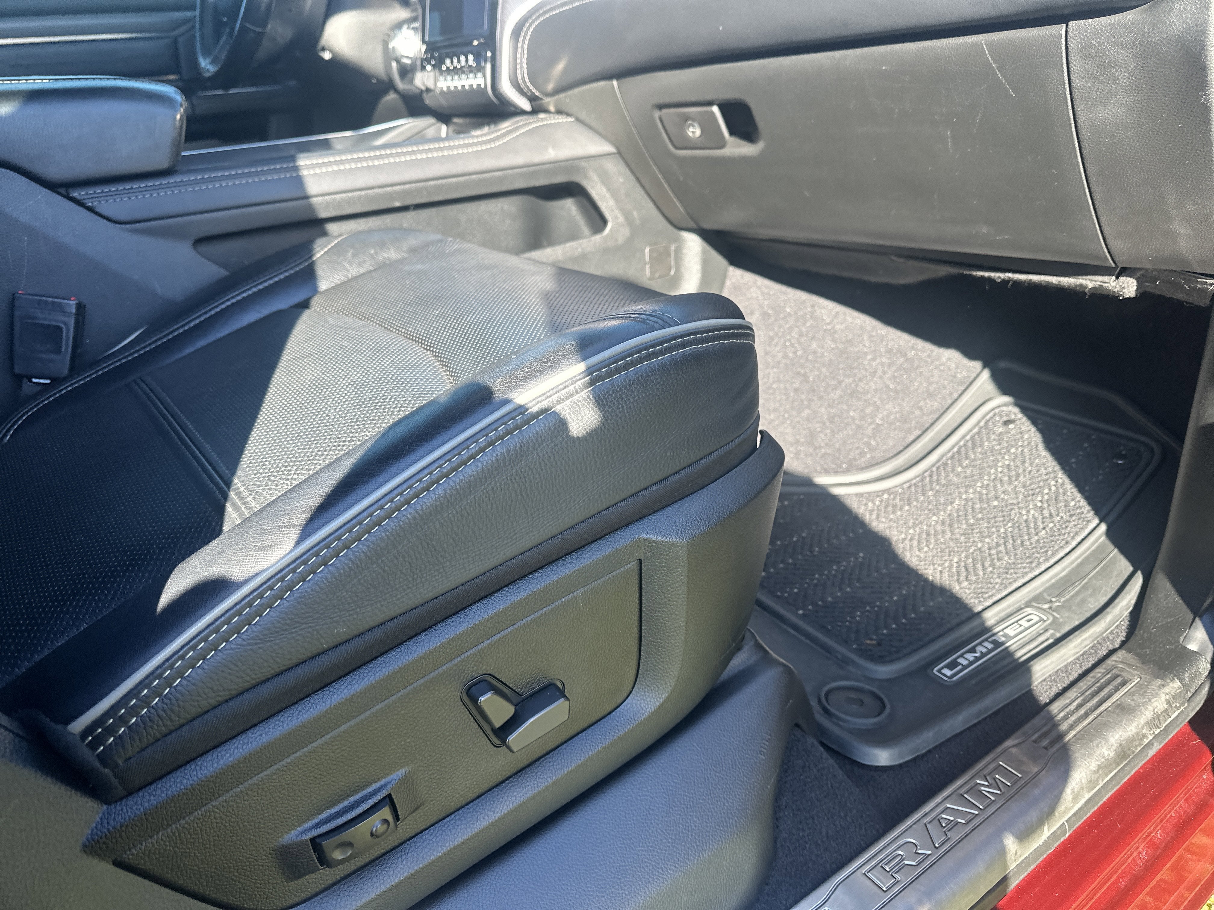 2021 RAM 2500 Limited Mega Cab 4x4 6'4' Box