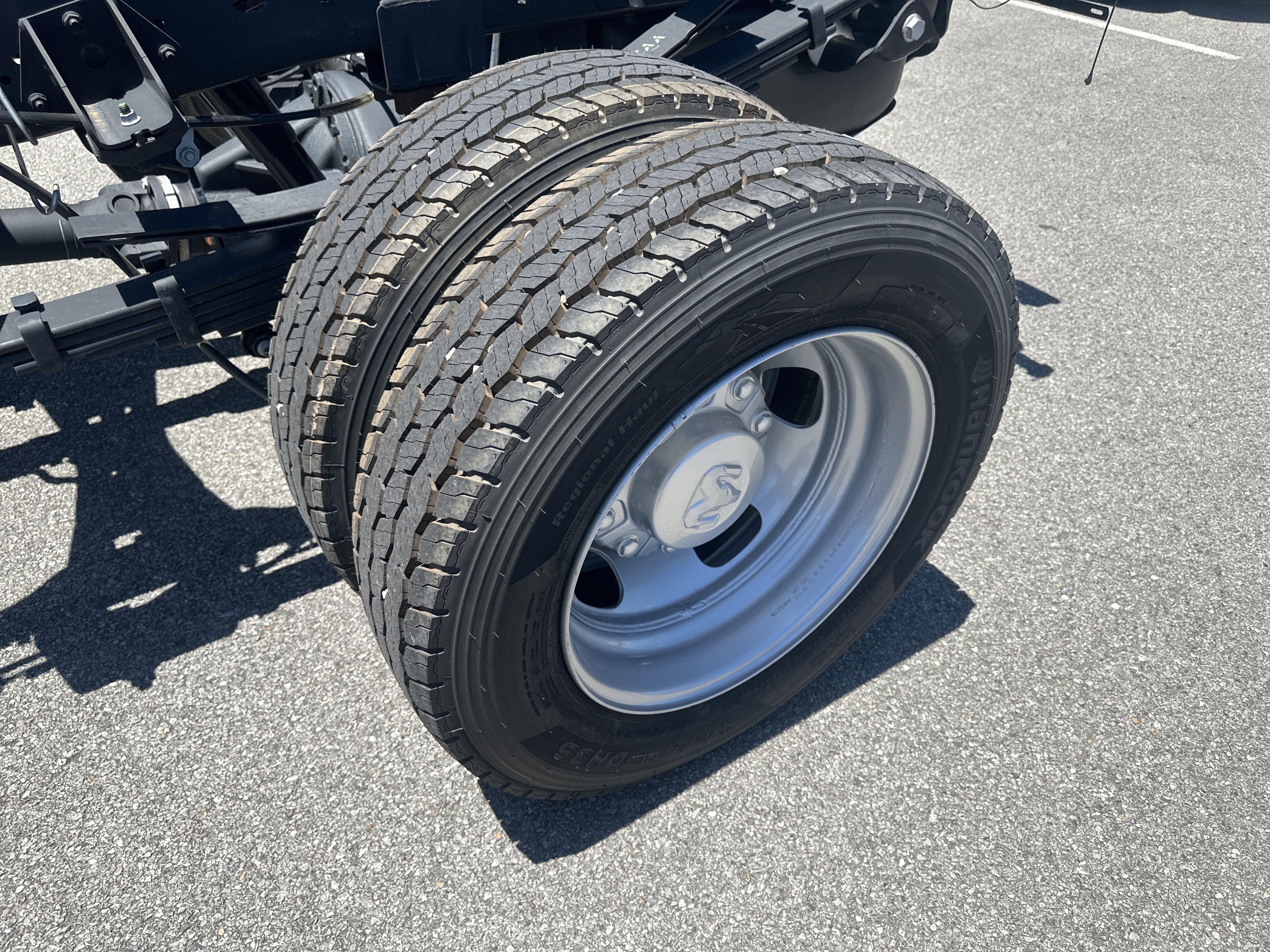 2026 RAM Ram 5500 Chassis Cab RAM 5500 TRADESMAN CHASSIS CREW CAB 4X4 84' CA