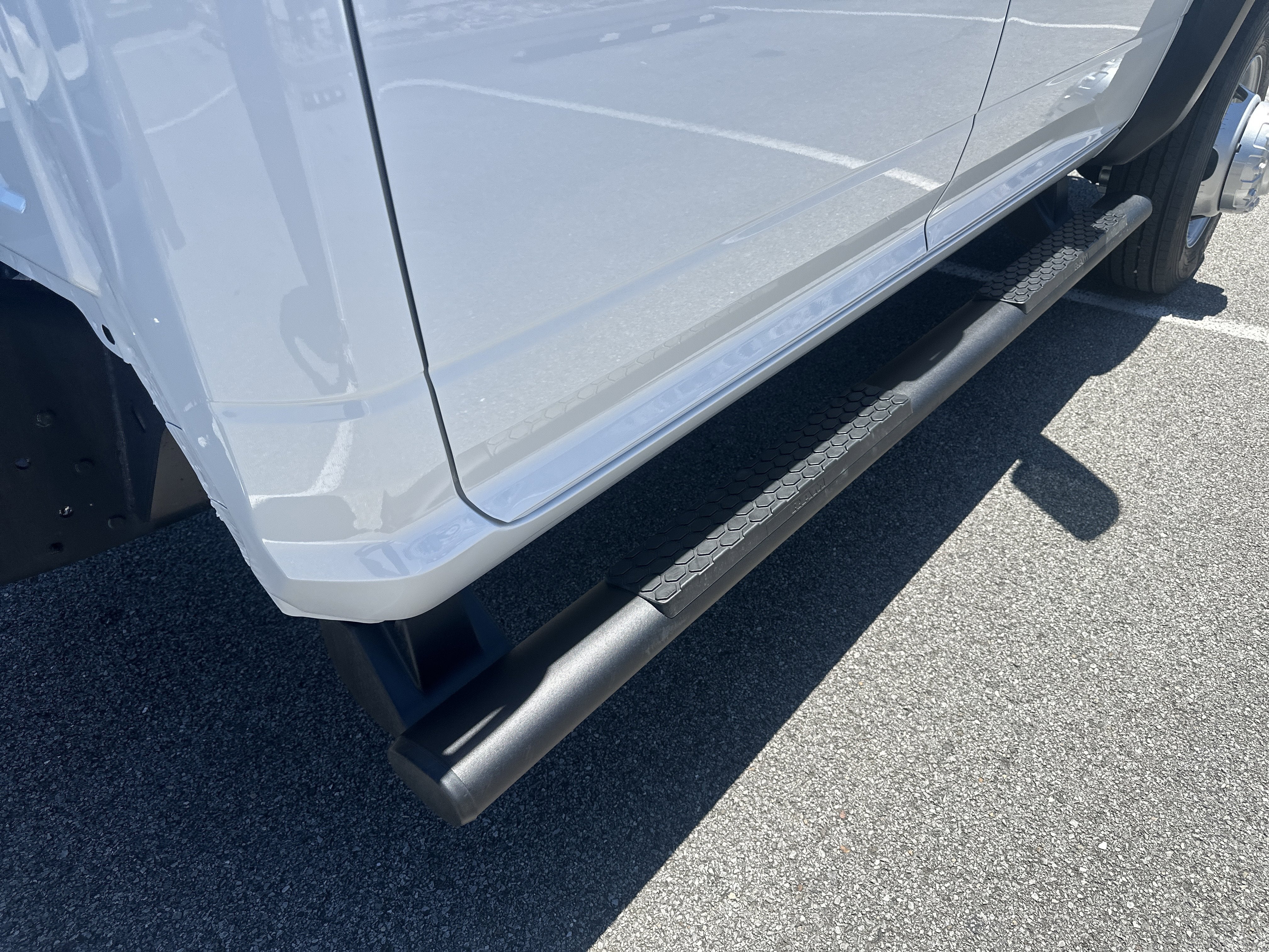 2026 RAM Ram 5500 Chassis Cab RAM 5500 TRADESMAN CHASSIS CREW CAB 4X4 84' CA