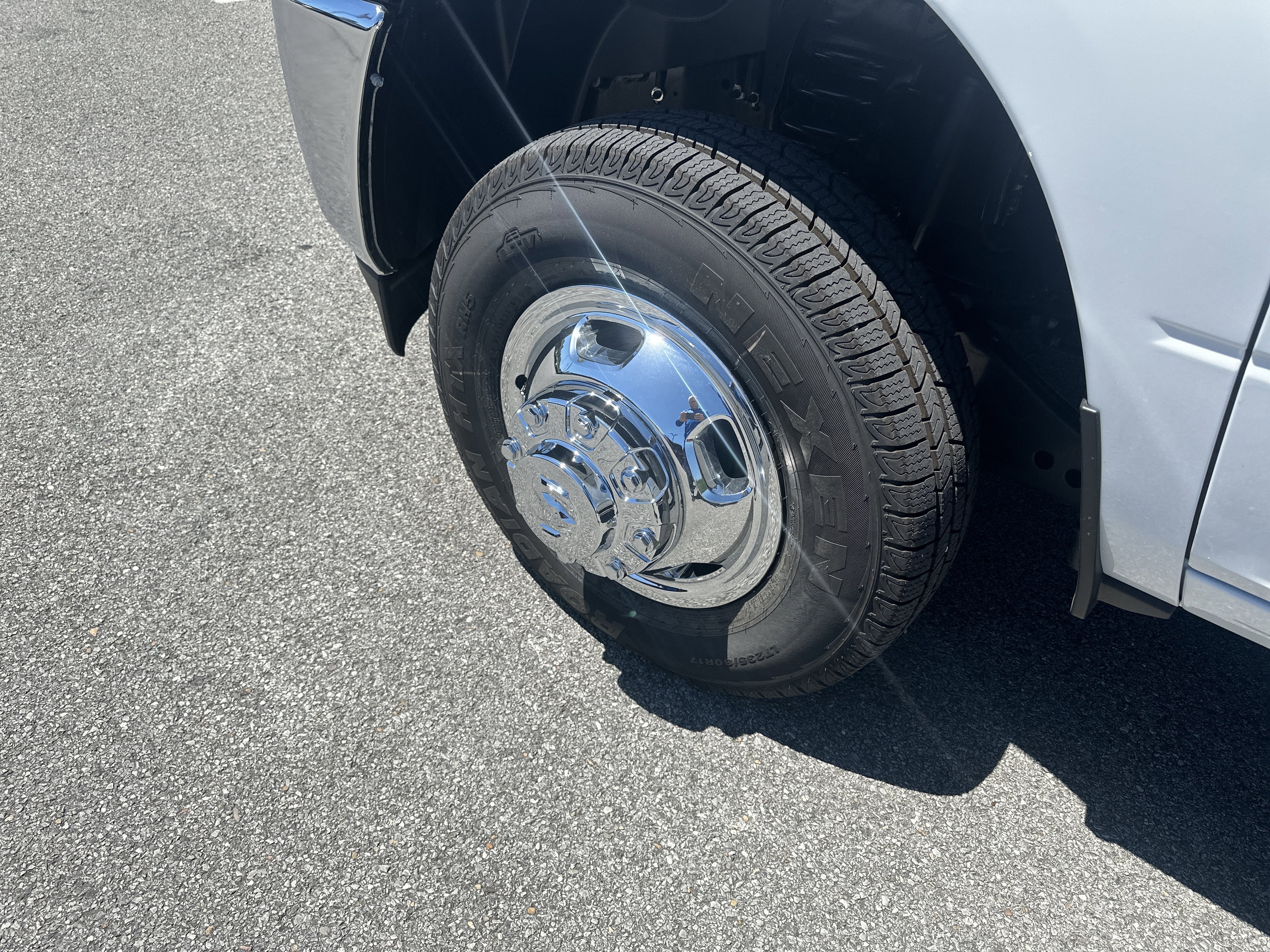 2026 RAM Ram 3500 Chassis Cab RAM 3500 TRADESMAN CREW CAB CHASSIS 4X4 60' CA