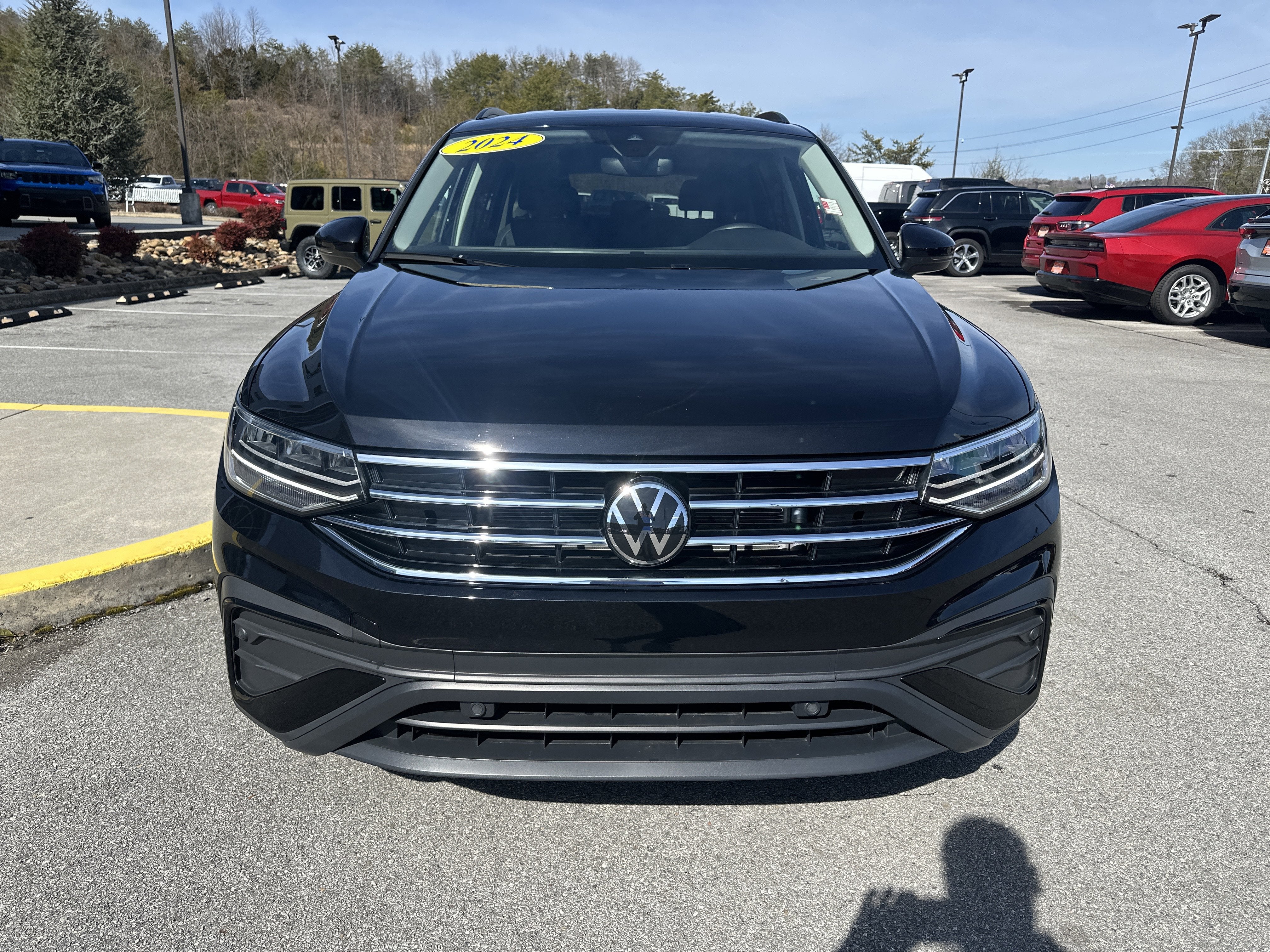 2024 Volkswagen Tiguan 2.0T S