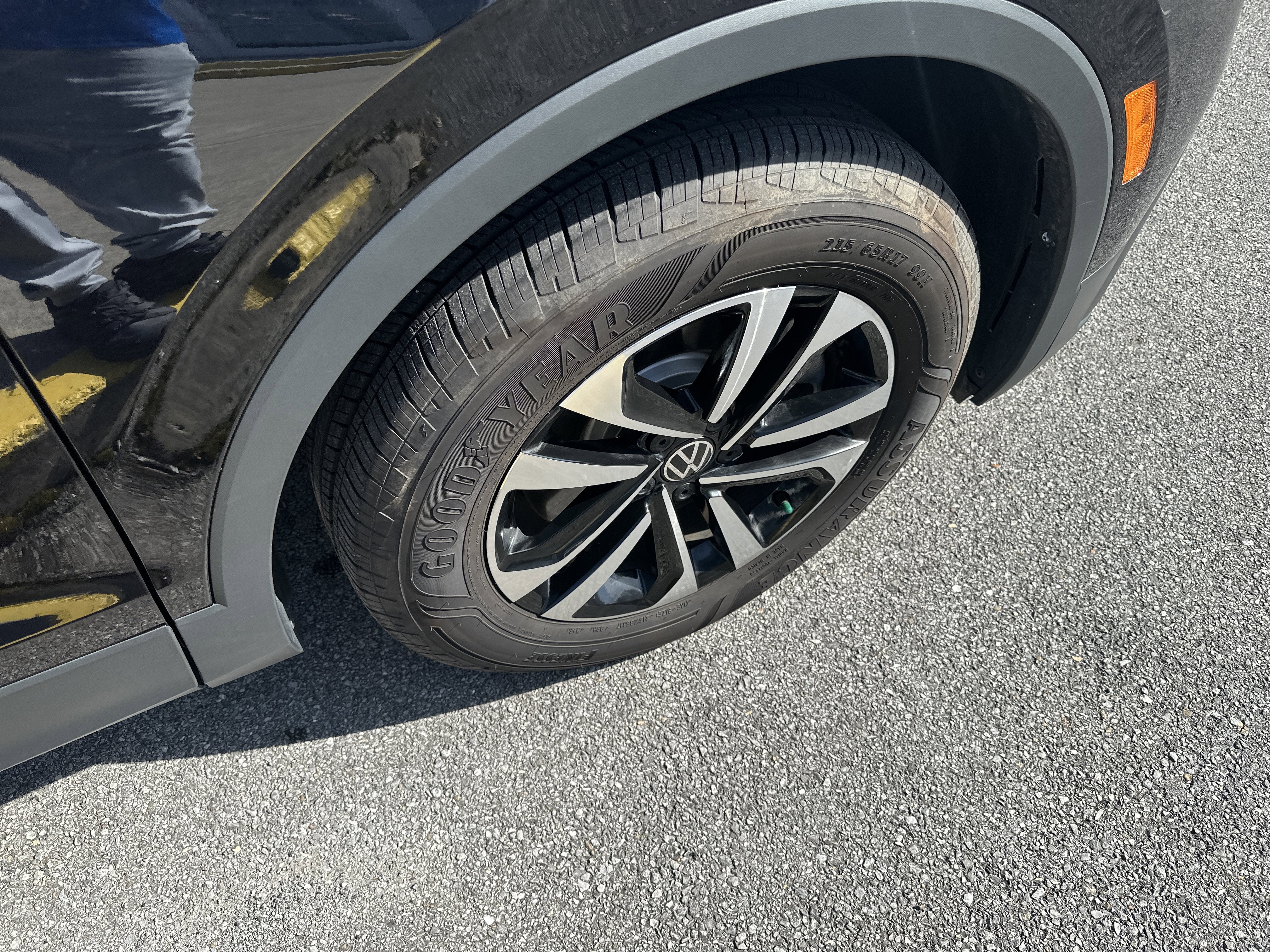 2024 Volkswagen Tiguan 2.0T S