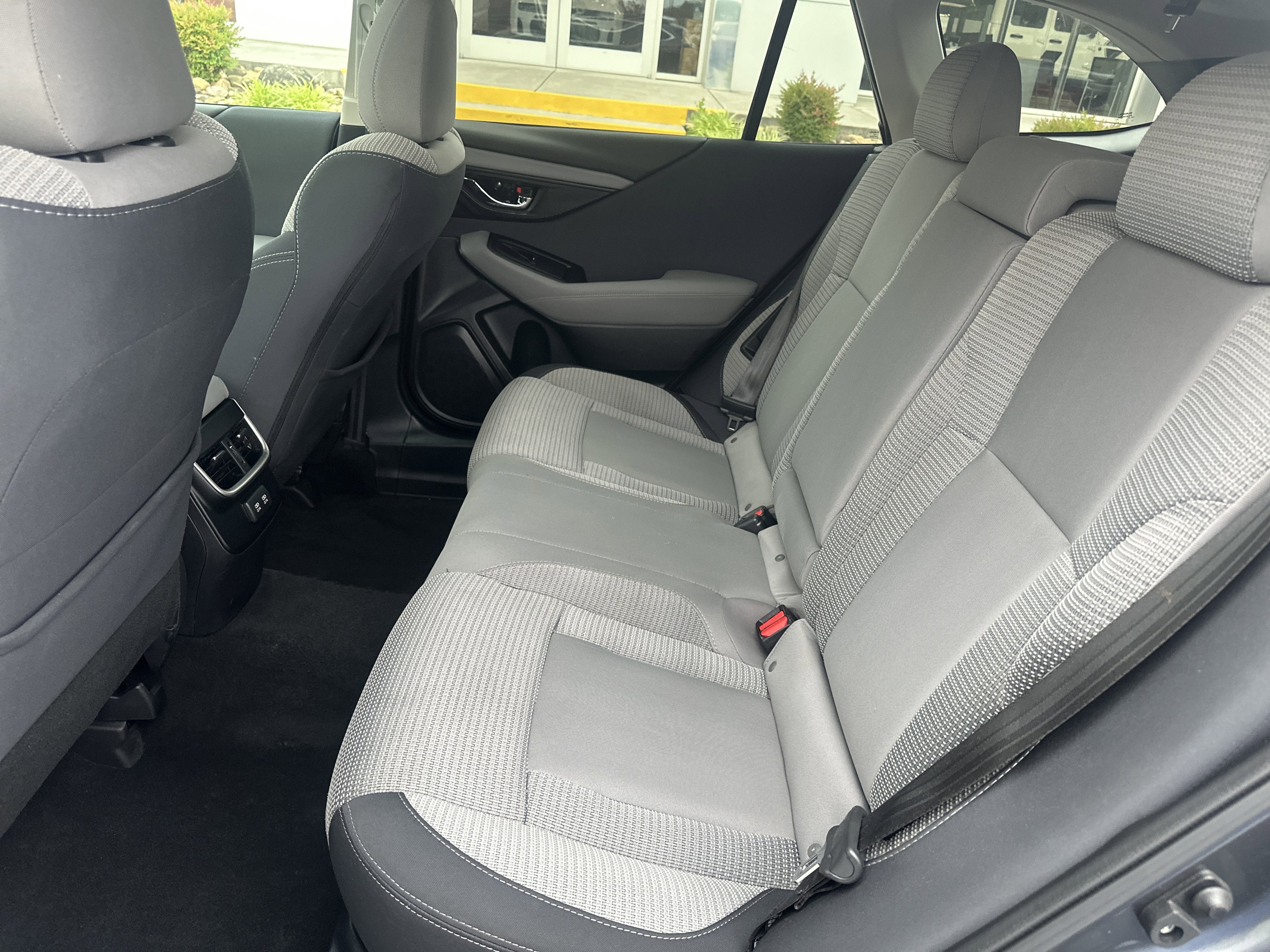 2022 Subaru Outback Premium - Photo 19