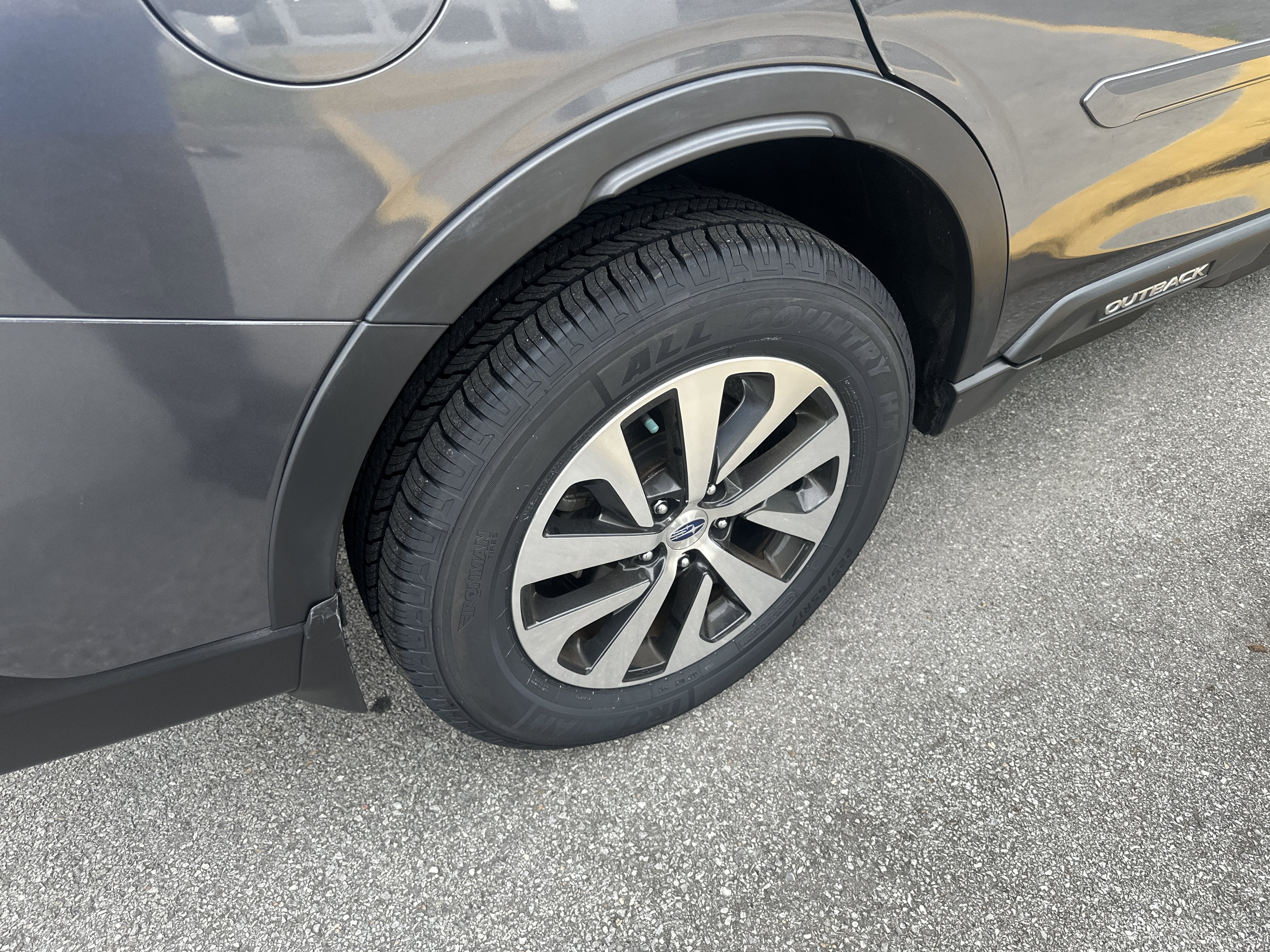 2022 Subaru Outback Premium - Photo 23