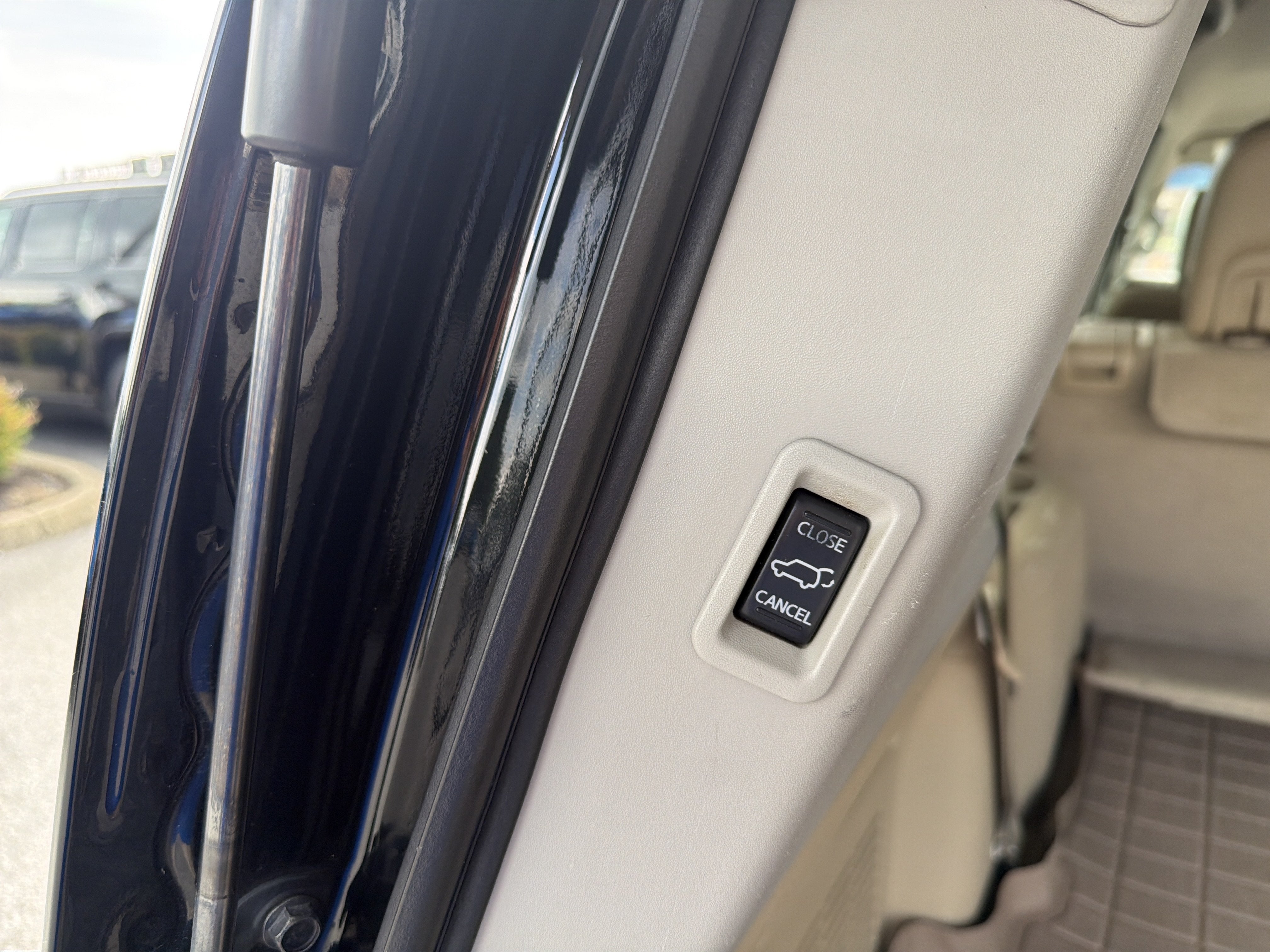 2015 Nissan Armada Platinum