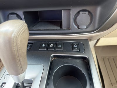 2015 Nissan Armada Platinum