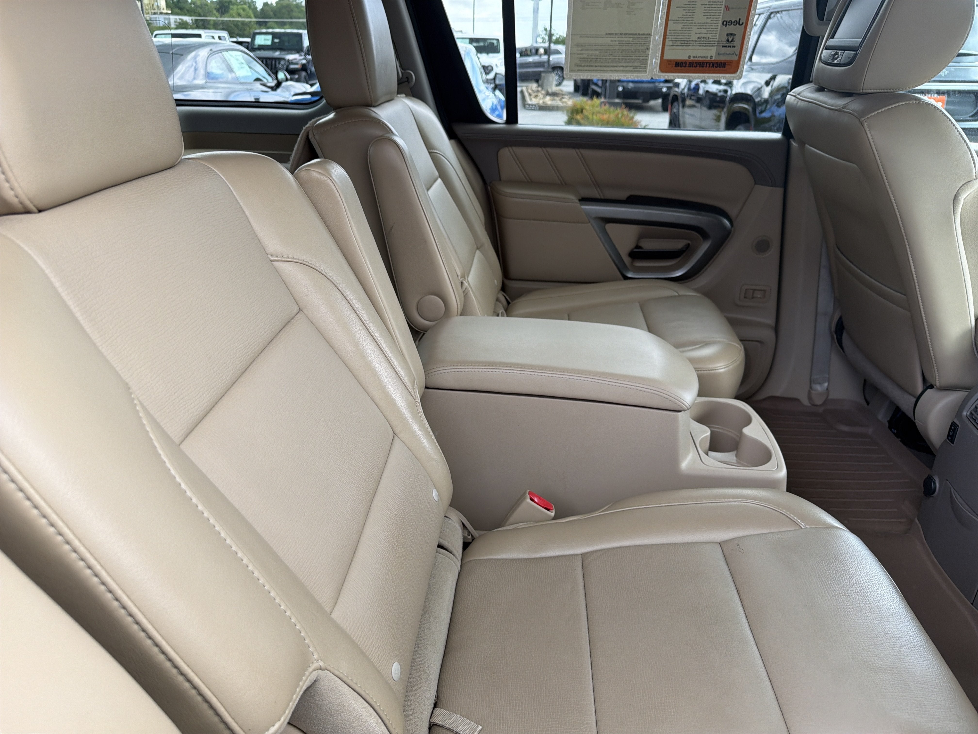 2015 Nissan Armada Platinum