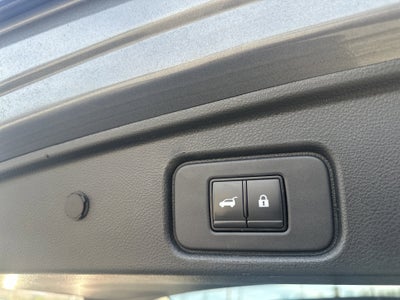 2022 Nissan Pathfinder SL 4WD