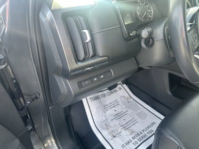 2022 Nissan Pathfinder SL 4WD