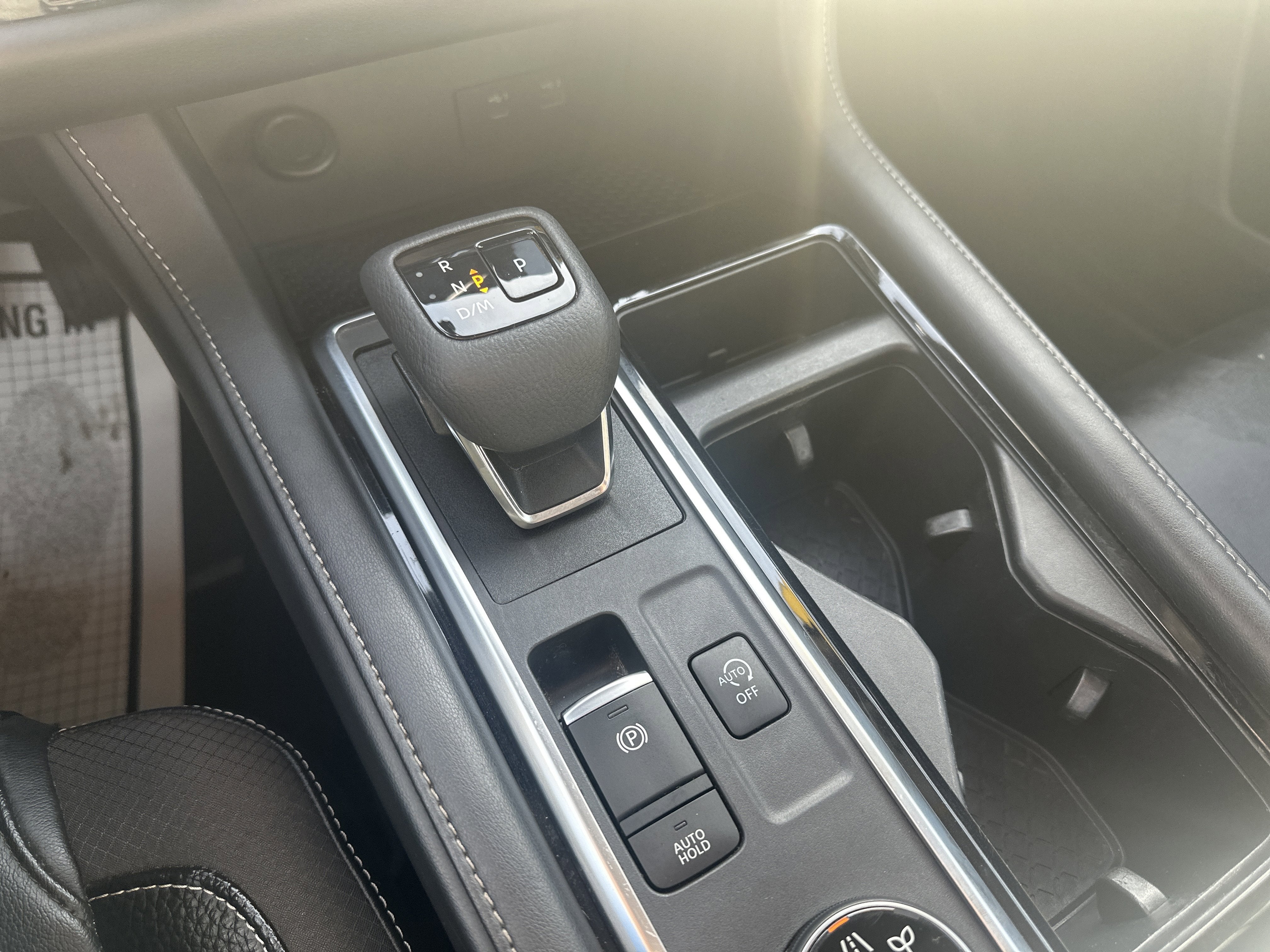 2022 Nissan Pathfinder SL 4WD