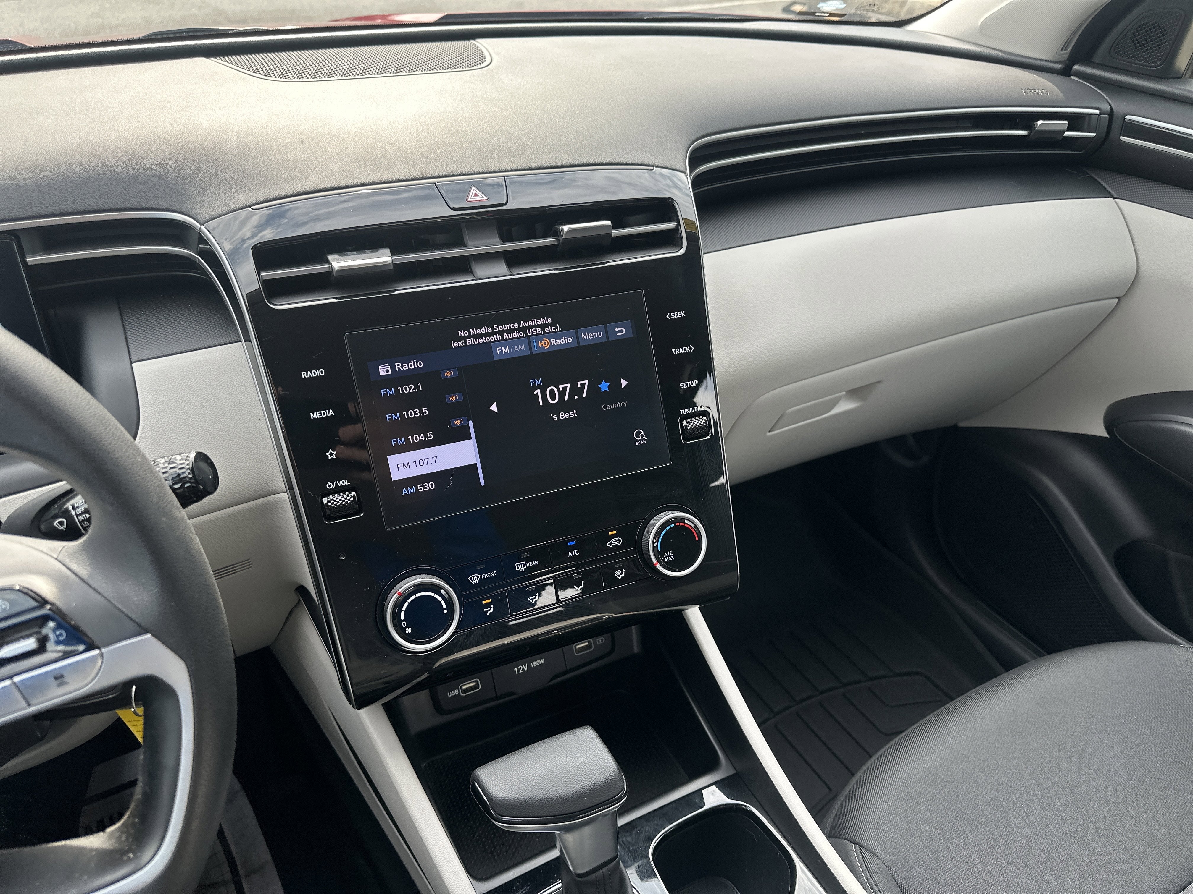 2024 Hyundai Tucson SE