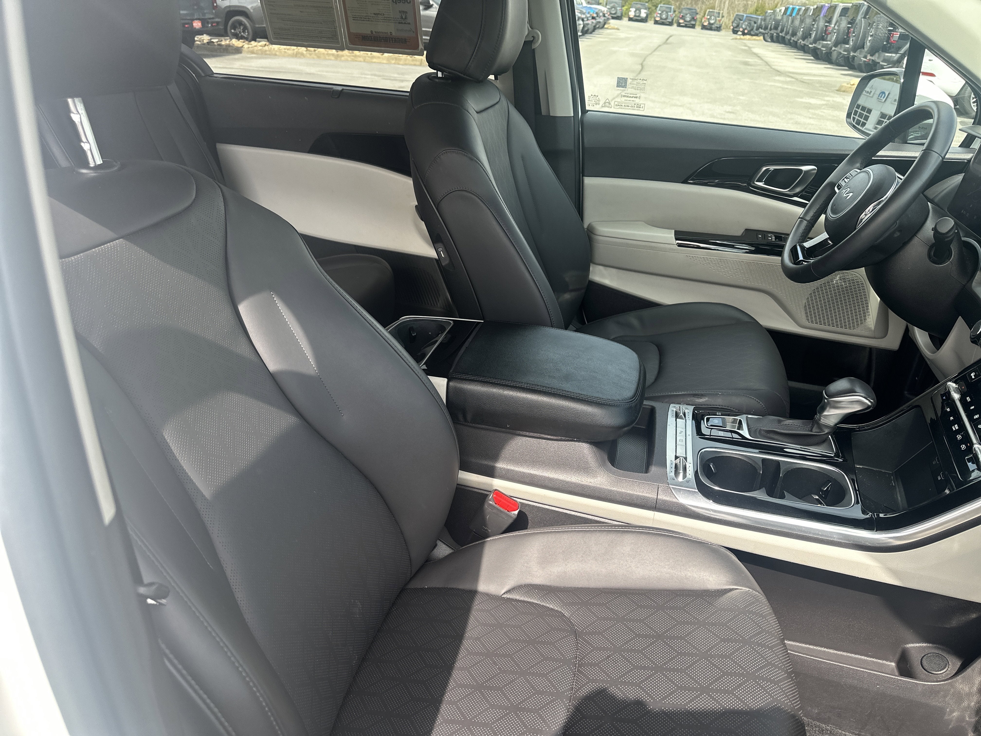 2024 Kia Carnival MPV SX